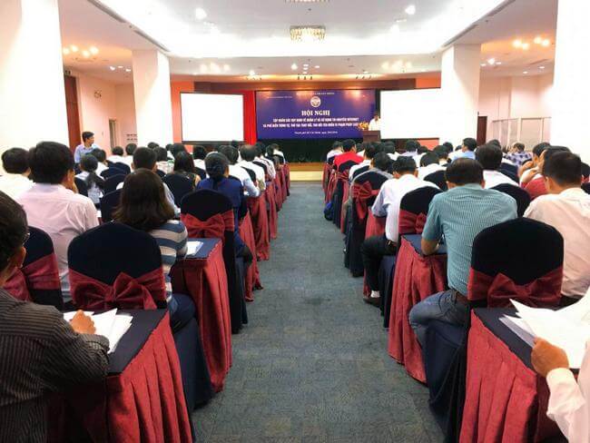 Hội nghị tập huấn pháp luật về tài nguyên Internet và trình tự, thủ tục thay đổi, thu hồi tên miền vi phạm pháp luật về sở hữu trí tuệ tại TP Hồ Chí Minh (28/6/2016)